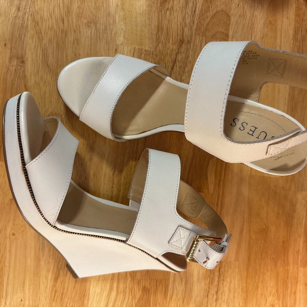 Jazminn Guess High Heals